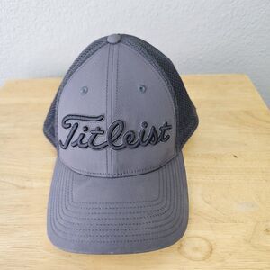 Titleist Pro V1 Fitted Golf Hat Gray Black Mesh L/XL Stretch Fit Cap